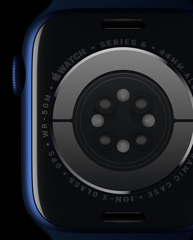 Apple Watch Series 6 sensor zoom static
